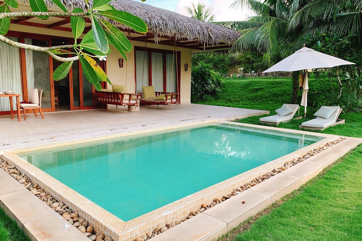 Hồ bơi trong villa Fusion Resort Phu Quoc